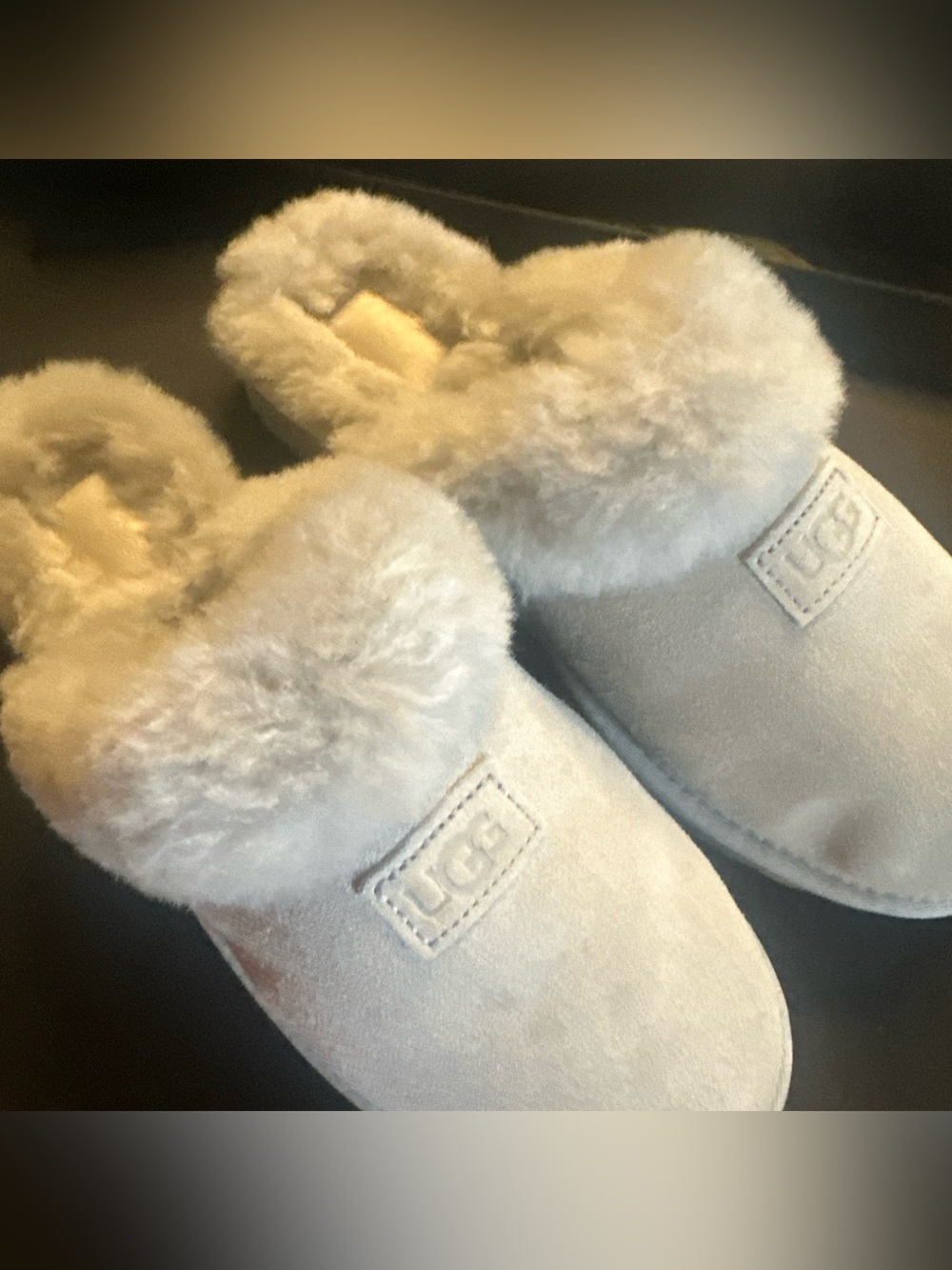 UGG Women’s Cozy Gray Plush Shearling Slippers Sz 10 - Picture 8 of 14